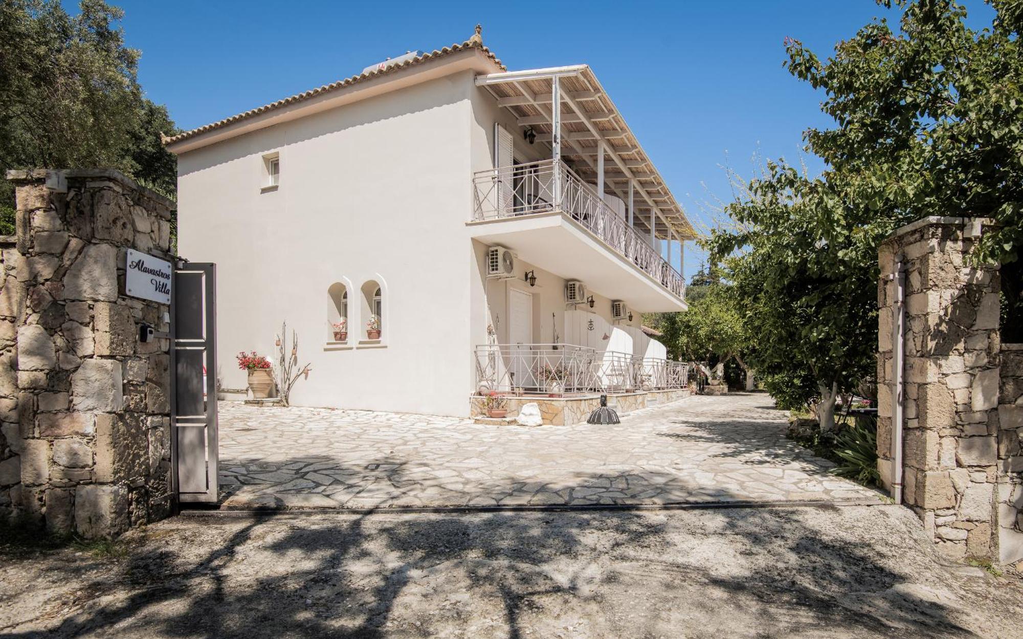 Alavastros Villa Maisonettes Vasilikos  Ngoại thất bức ảnh